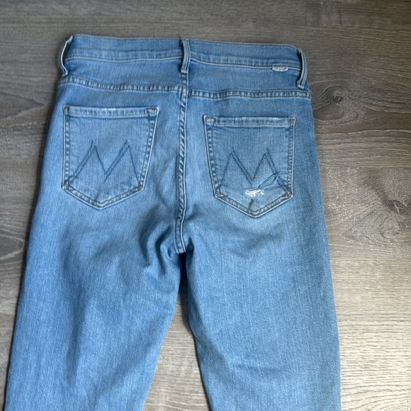 MOTHER The Insider Crop Step Fray Thrilling Shots 27 - Picture 11 of 14